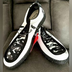 HEY DUDE - Men’s Wally Walls Station - Size 14